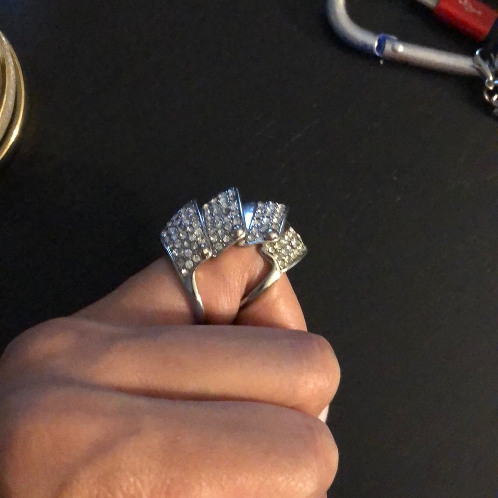 Ring - Picture 4 of 4